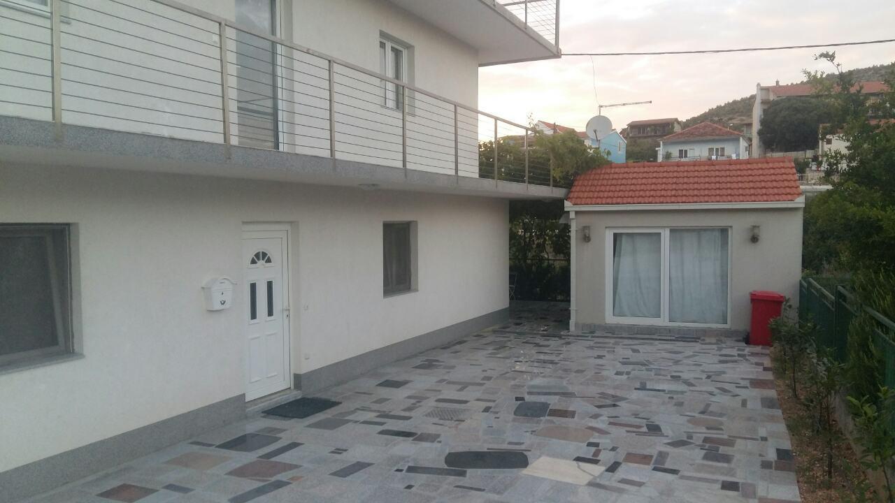 Villa Cruiser Marina Luaran gambar